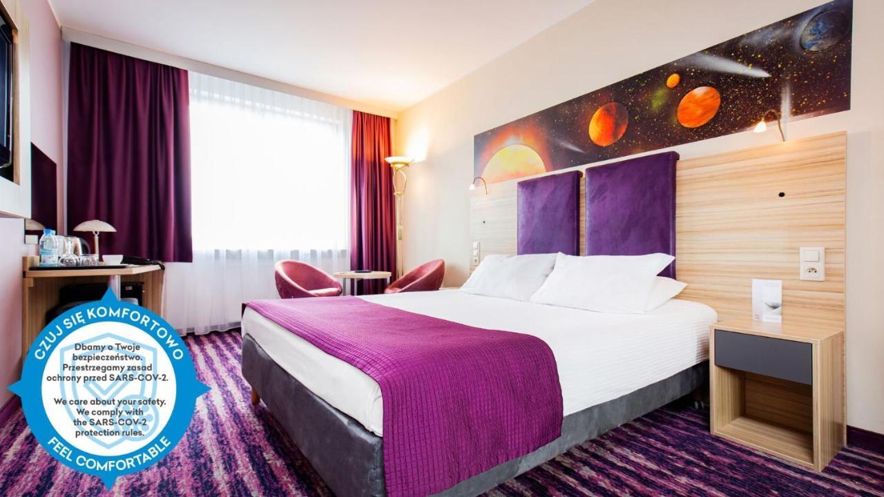 Galaxy Hotel